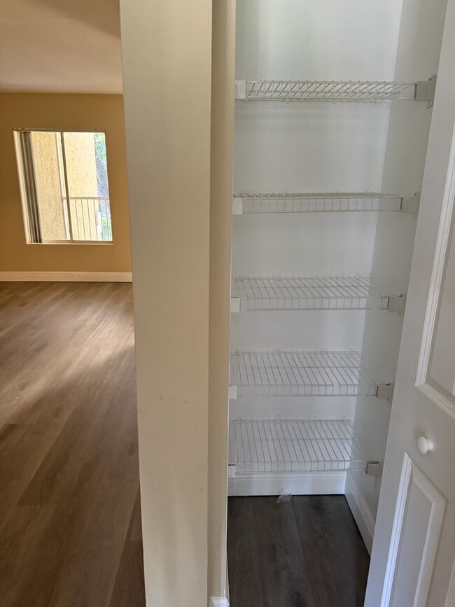 Building Photo - 2460 NW 33rd St