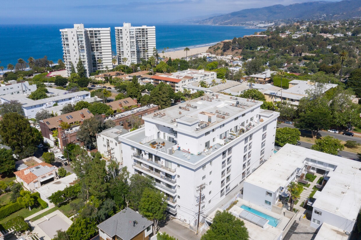 San Vicente Tower Apartments in Santa Monica, CA Westside Rentals