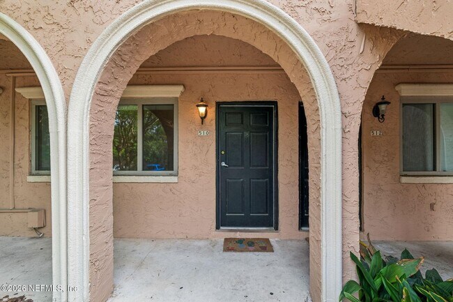 Foto del edificio - 5375 Ortega Farms Blvd