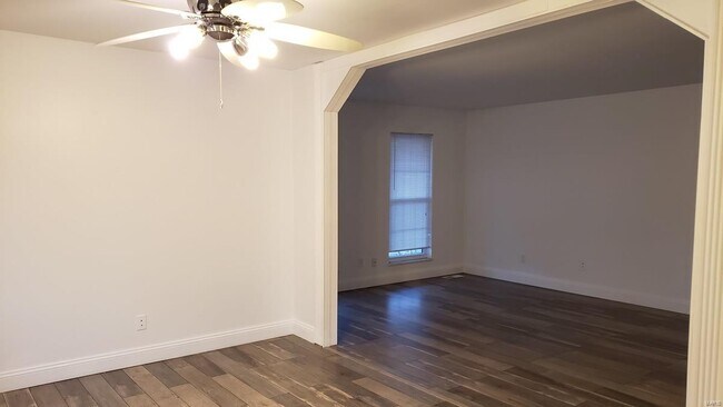 Building Photo - 10156 Buffton Dr