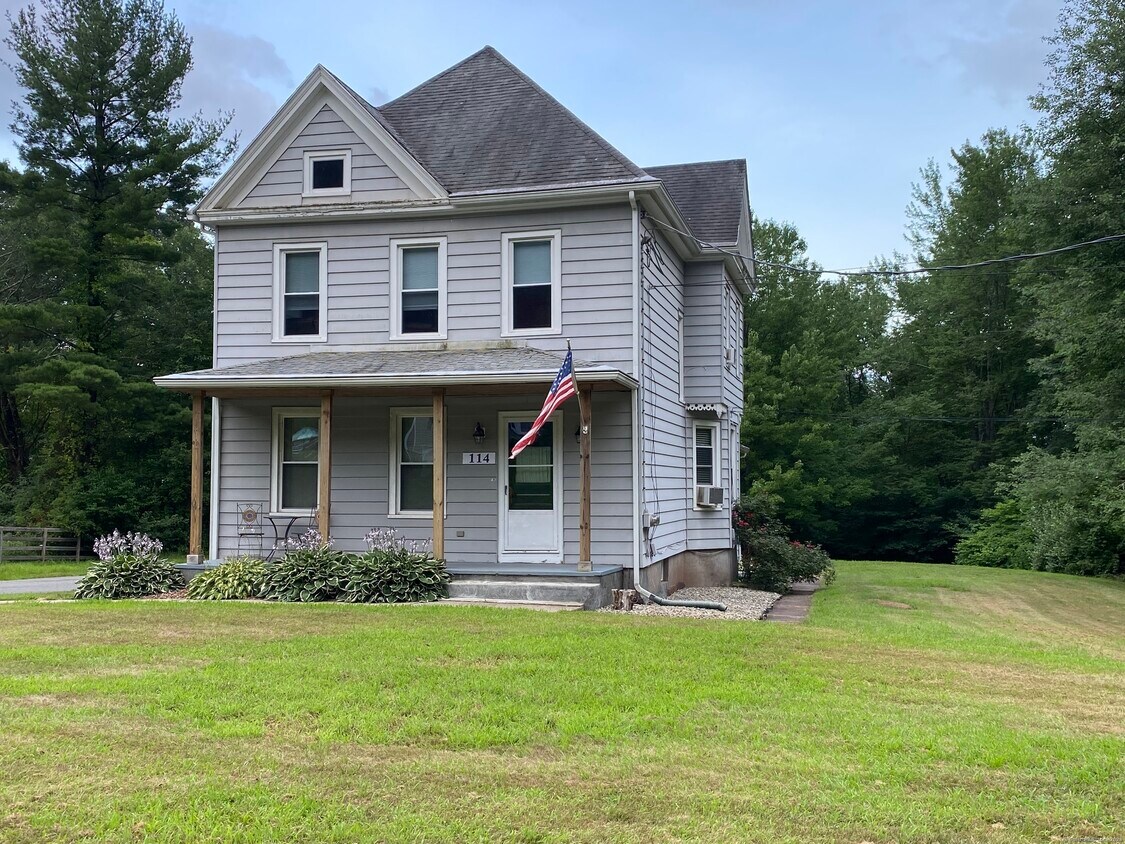 Foto principal - 114 Nooks Hill Rd