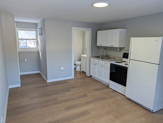 Foto del edificio - 1113 Portland-Cobalt Rd