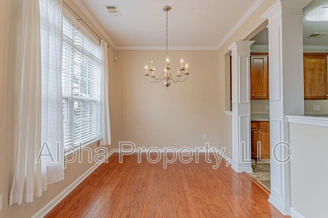 Building Photo - 47 Swade Way