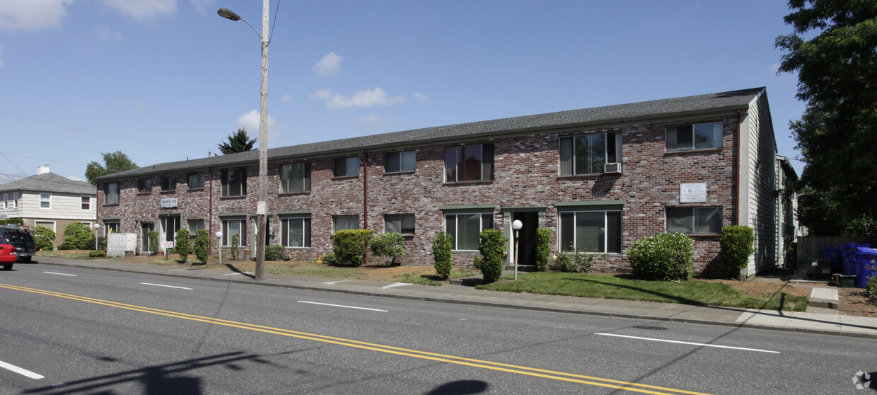Primary Photo - Philadelphia House