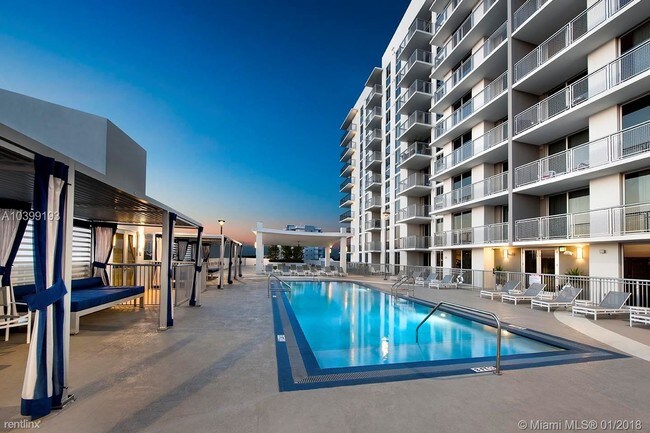 Building Photo - 2700 SW 27th Ave