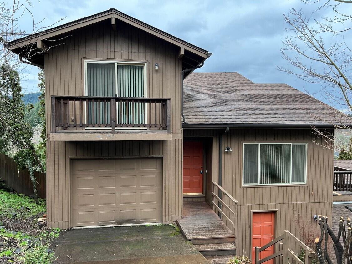 3960 University St, Eugene, OR 97405 Townhome Rentals in Eugene OR