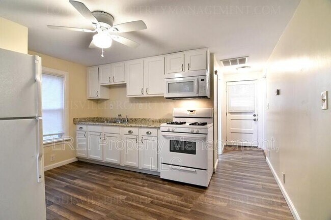 Building Photo - 1711 Bicknell Ave