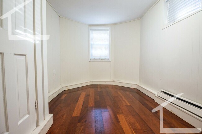 Foto del edificio - 5 Bedroom