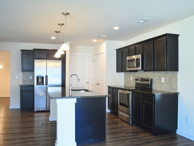Foto del edificio - 3725 Brandie Glen Rd