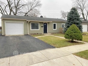 Building Photo - 515 Everette Ave