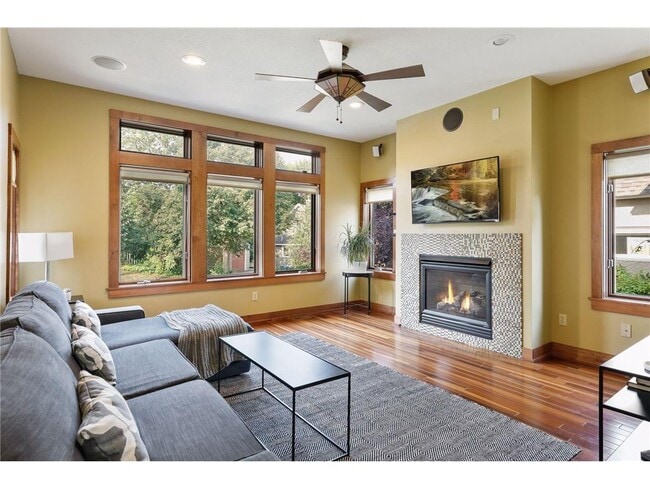 Foto del edificio - 2313 Cole Ave SE