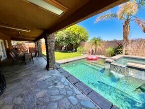 Building Photo - 82222 Pinyon Ave