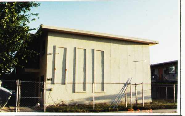 Primary Photo - 165-177 Ida Ave