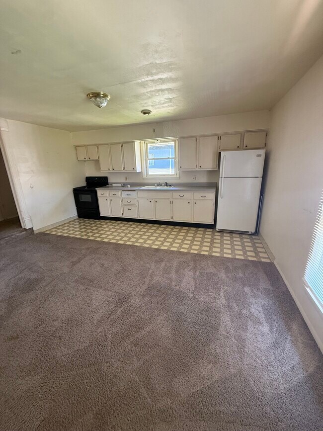 Foto del edificio - 533 W Cherry St, Lancaster, WI 53813