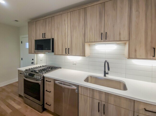 Foto del edificio - 2015-19 W. Ainslie / 4855-57 N. Seeley