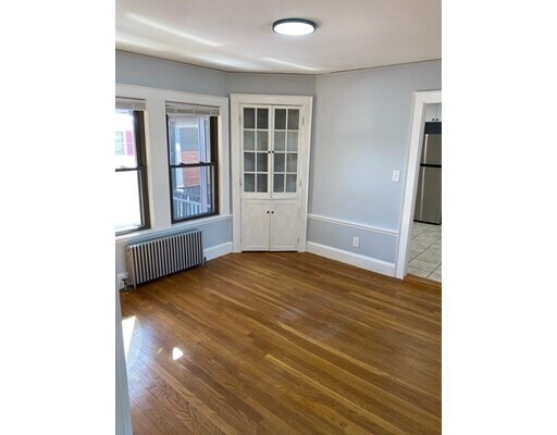 Foto del edificio - 4 Weston Ave