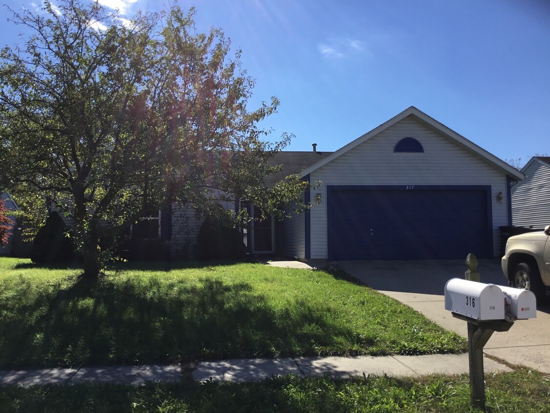 Primary Photo - 317 Cheshire Ln