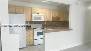 Building Photo - 4570 NW 79th Ave