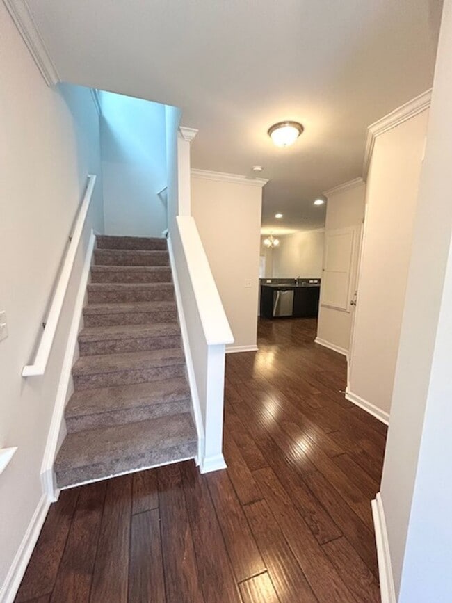 Building Photo - THE PERFECT LOCATION IN WEST COLUMBIA'S BR...