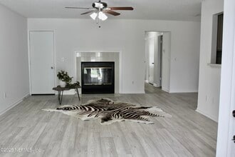 Building Photo - 12627 Enchanted Hollow Dr