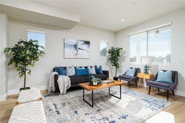 Foto del edificio - 800 N Amelia Ave