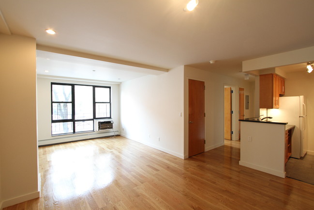 Foto del edificio - 7 E 116th St