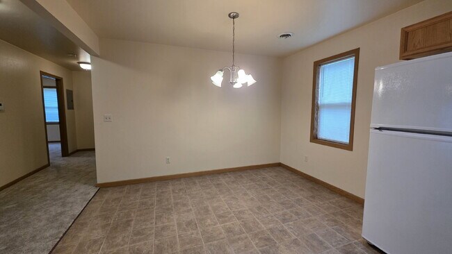 Foto del edificio - Charming 2 Bedroom Condo in the Heart of B...