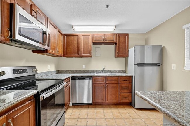 Foto del edificio - 410 SW California Ave