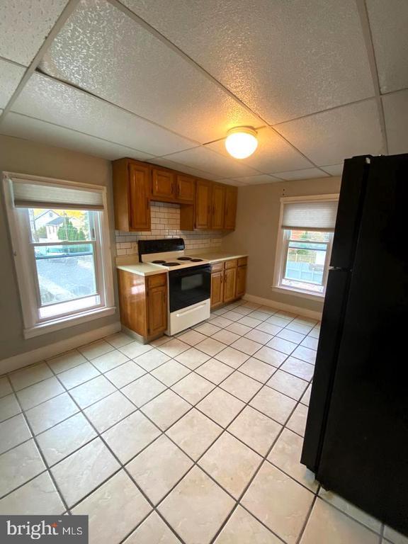 Foto del edificio - 64 S Evans St