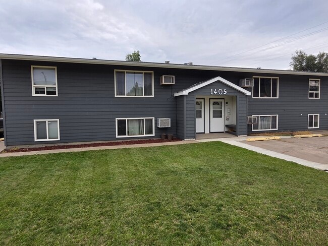 1405 5th Ave