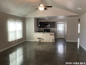 Foto del edificio - 578 Misty Hills Dr