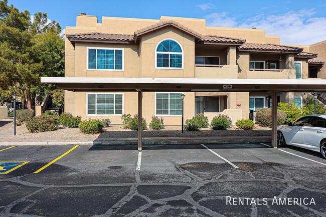 Foto del edificio - Beautiful Scottsdale Condo