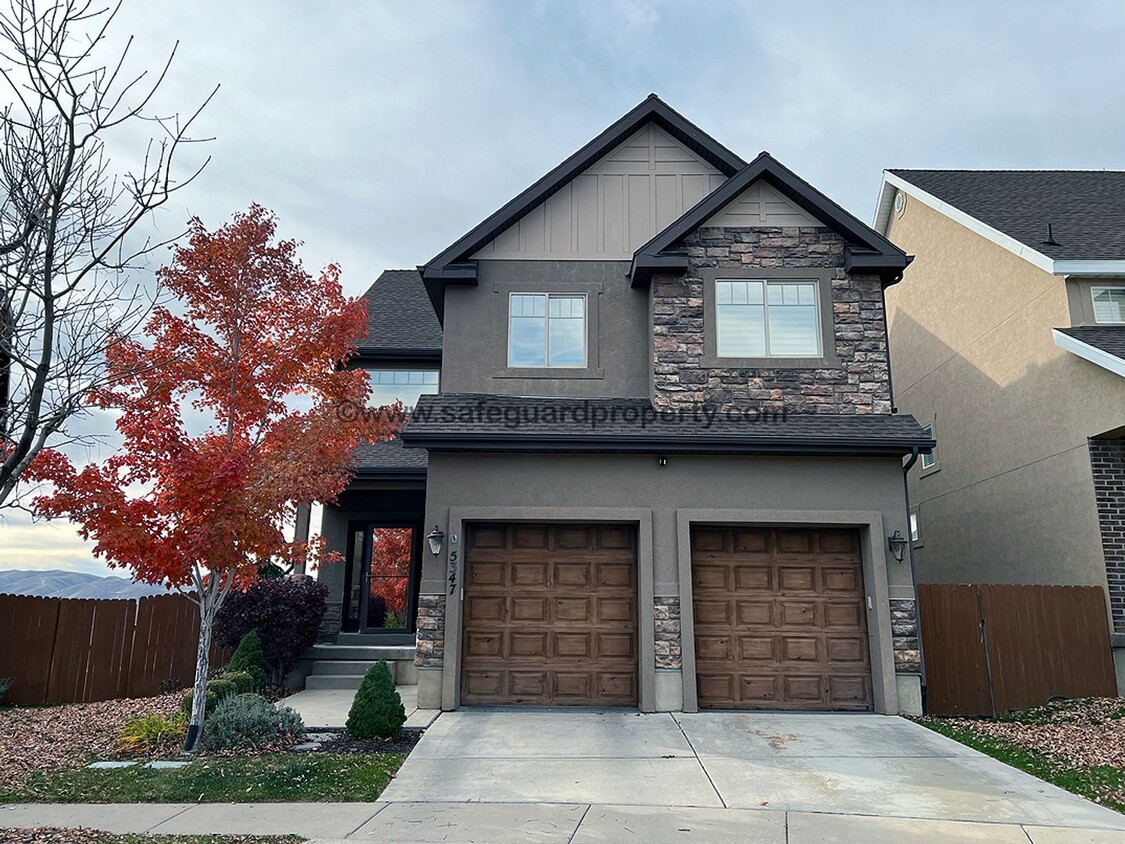 Foto principal - Stunning 5 Bedroom Home on Traverse Mountain