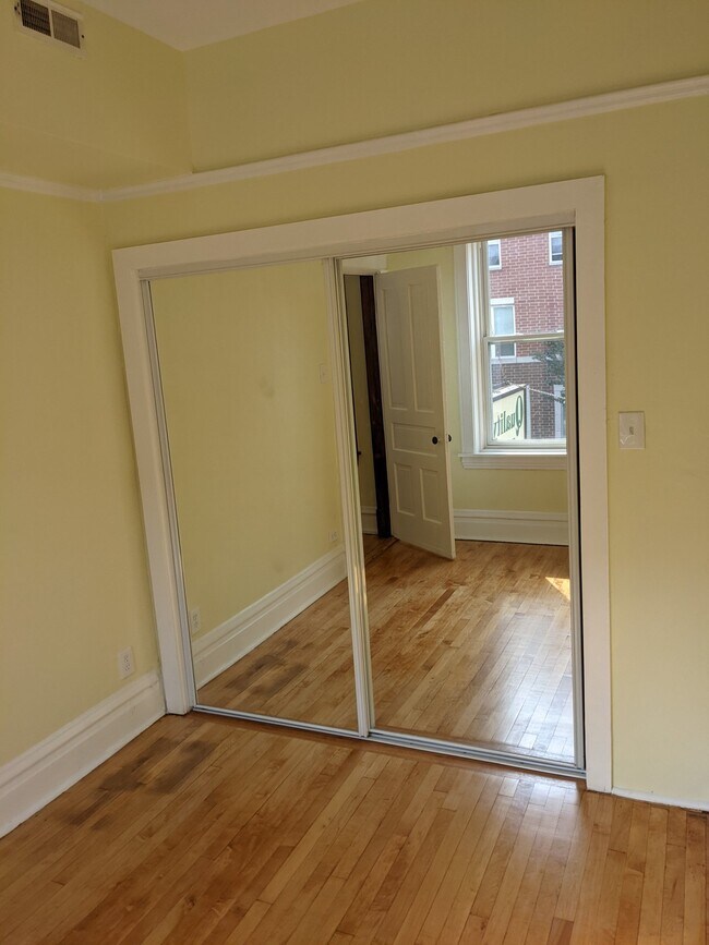 Bedroom ! - 3430 W Armitage Ave
