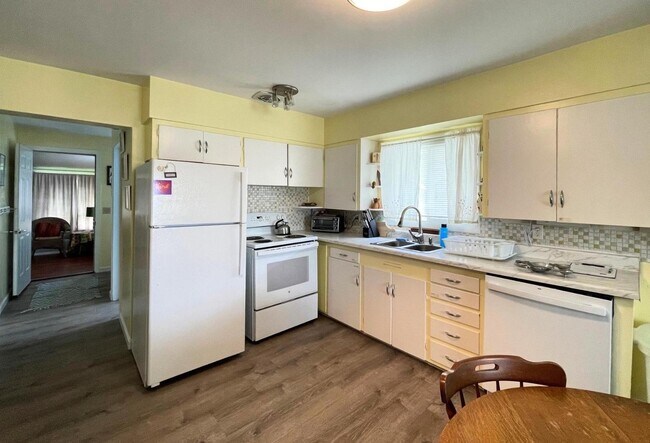 Foto del edificio - 106 9th St SE