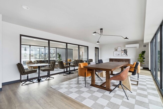 Building Photo - Millworx