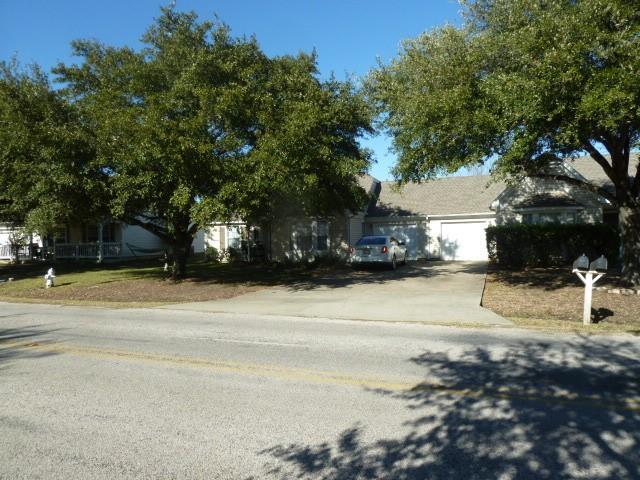 Building Photo - 208 Mill Creek Dr