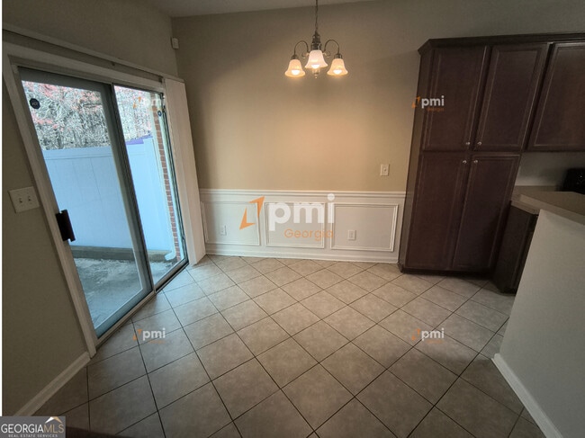 Building Photo - 306 Creek Manor Way