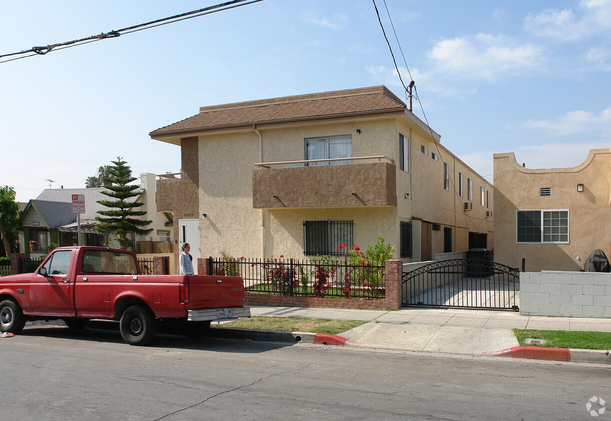 Building Photo - 5057 Lemon Grove Ave