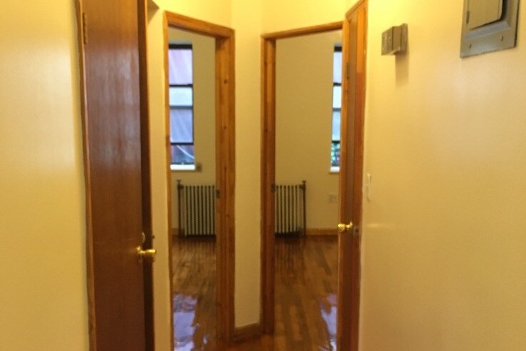 Primary Photo - 466 Franklin Ave