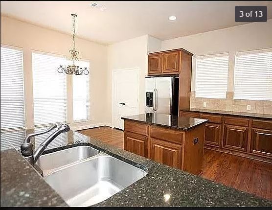 Building Photo - 2401 Wild Cherry Way