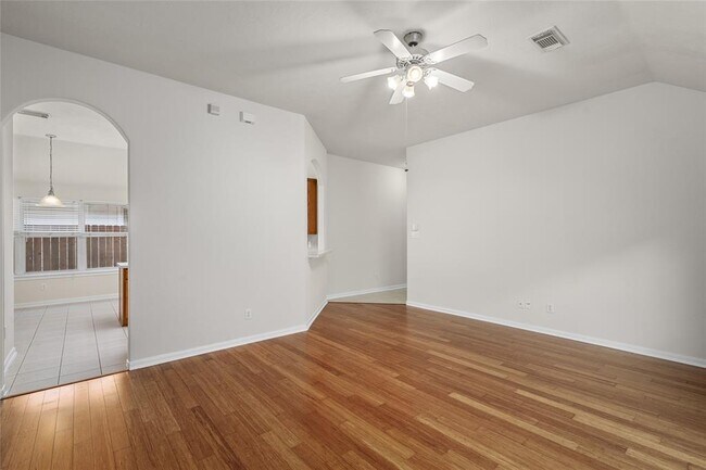 Foto del edificio - 17807 N White Tail Ct