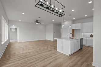 Building Photo - 29626 Cedar Elm Wy