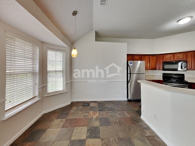 Building Photo - 9411 Misty Arbor Way