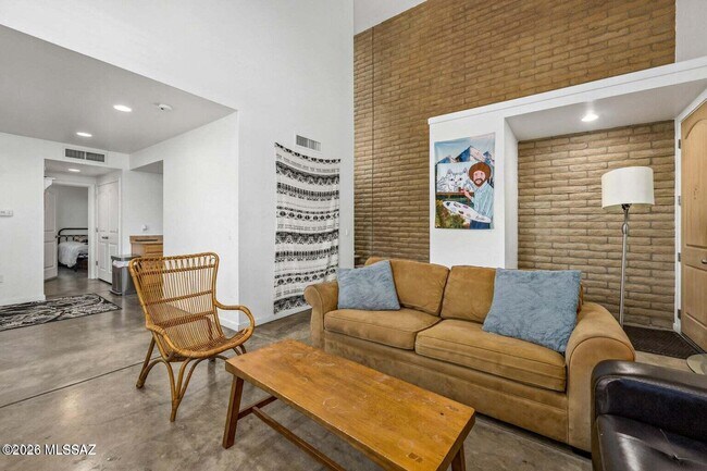 Foto del edificio - 527 N Jacobus Ave