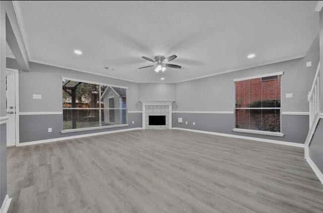 Building Photo - 10503 Timberloch Dr