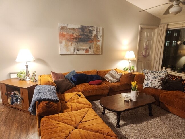 Building Photo - The Edge Condos