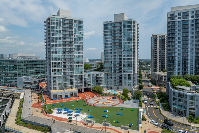 Building Photo - Beacon Harbor Point