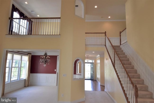 Building Photo - 13113 Triple Crown Loop