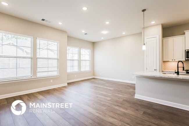 Building Photo - 5107 Pine Reach Dr
